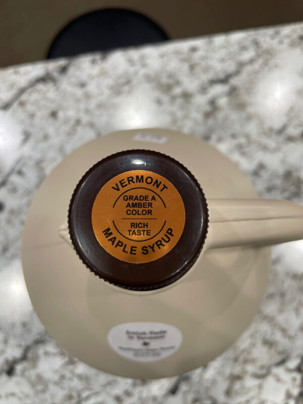 Amish Made Vermont Maple Syrup 1 Pint - Image 3